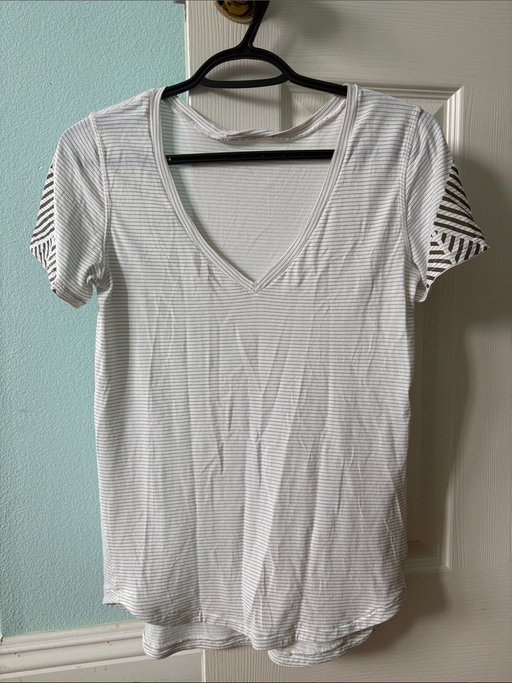 lululemon athletica White Striped size 4-6